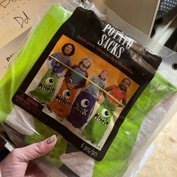Halloween Decor: Colorful Monster Potato Sacks & Tablecloth - Picture 7 of 8